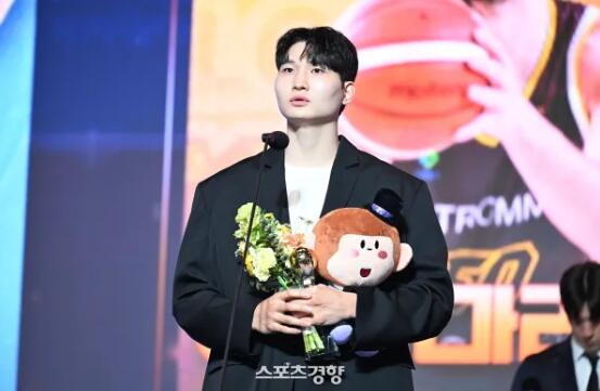 안영준